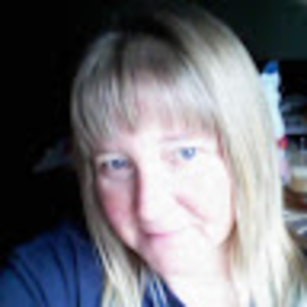 Meet your Posher, Dot